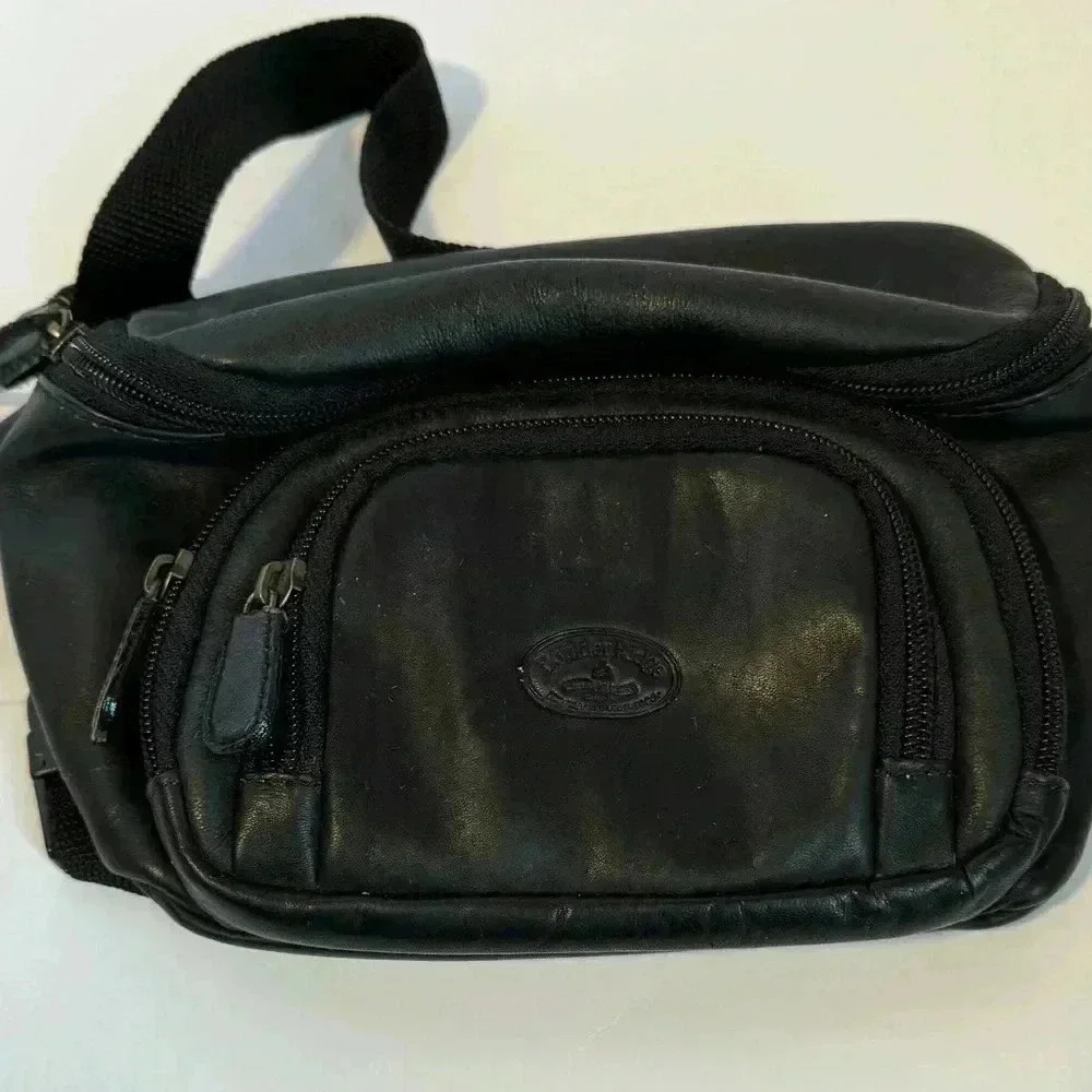 Boulder Ridge Leather belt bag